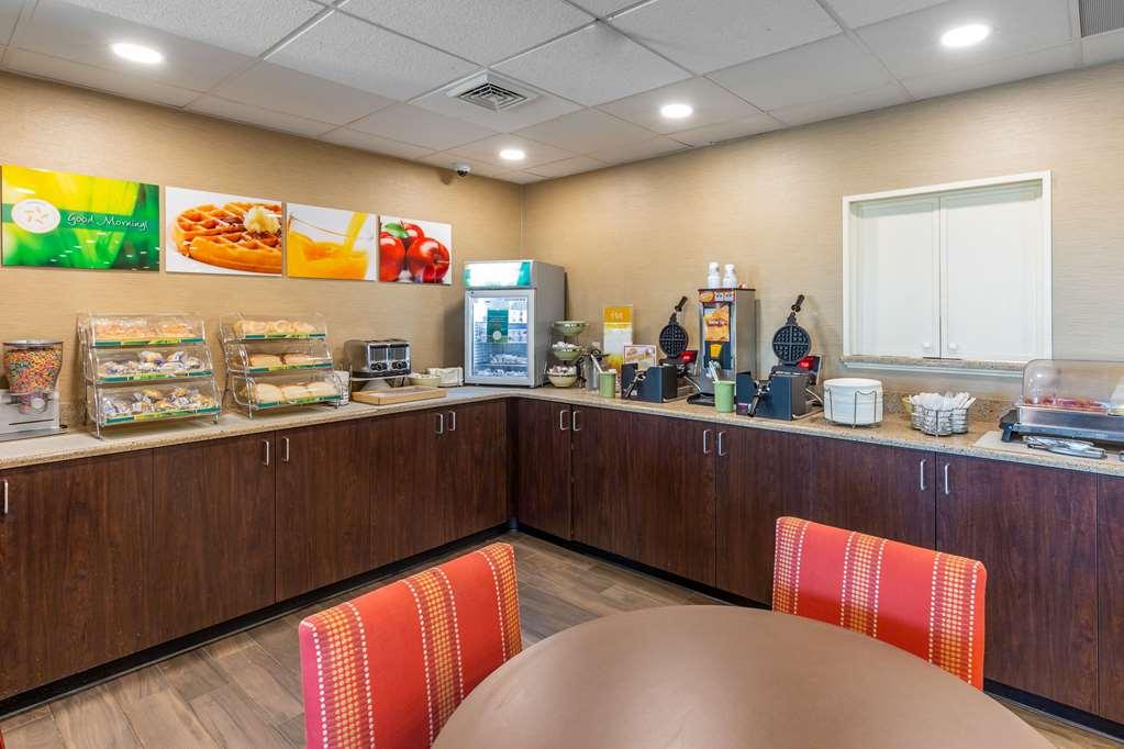 Quality Inn & Suites Ocean Stadt Restaurant foto