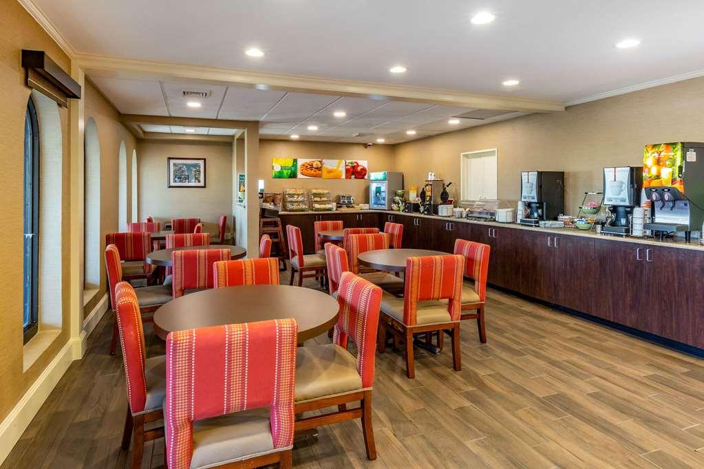 Quality Inn & Suites Ocean Stadt Restaurant foto