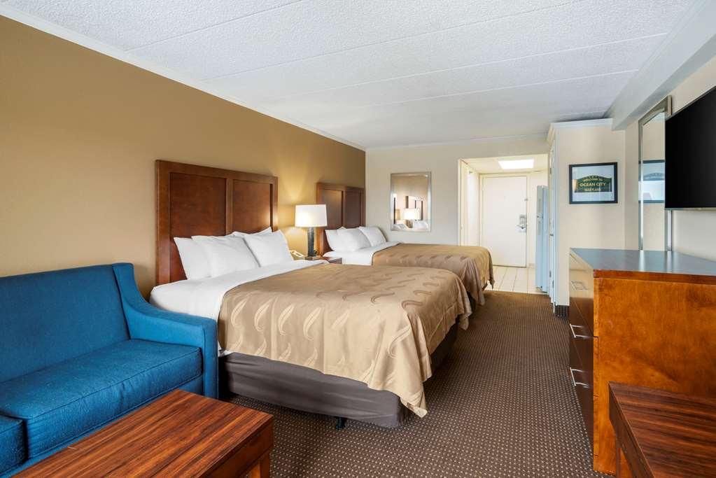 Quality Inn & Suites Ocean Stadt Zimmer foto